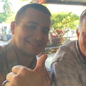 Meet your Posher, Brad